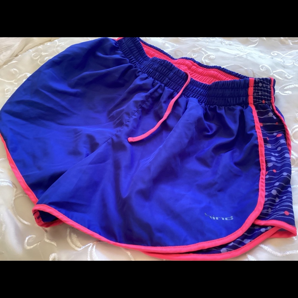 Beautiful colors! Wore once workout shorts - Picture 2 of 2